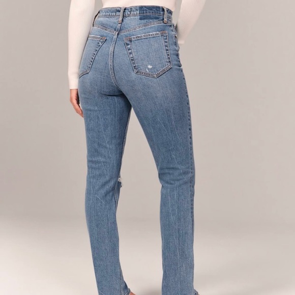 Abercrombie and Fitch Straight 90’s Jeans - Picture 5 of 6
